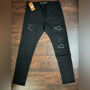 Brand New Jeans From “The Buckle” Retail Is $75.00 Asking $45.00